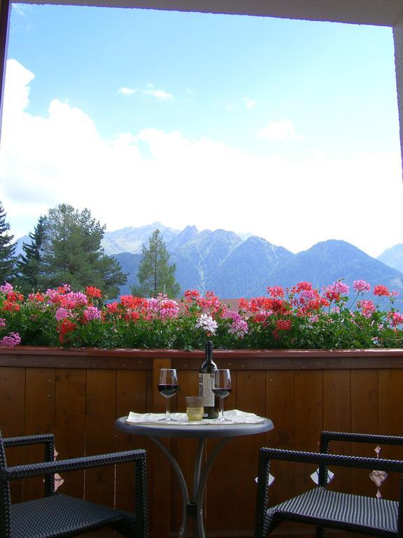 Hotel Garni Jaegerheim แซร์เฟาส์ ห้อง รูปภาพ